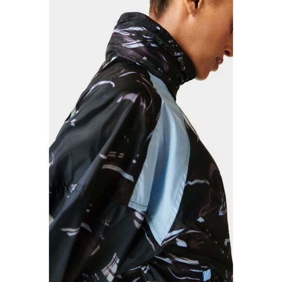 Sweaty Betty Reflective Water Resistant Pack Away Jacket Size 8-10 Full Zip - Picture 3 of 13